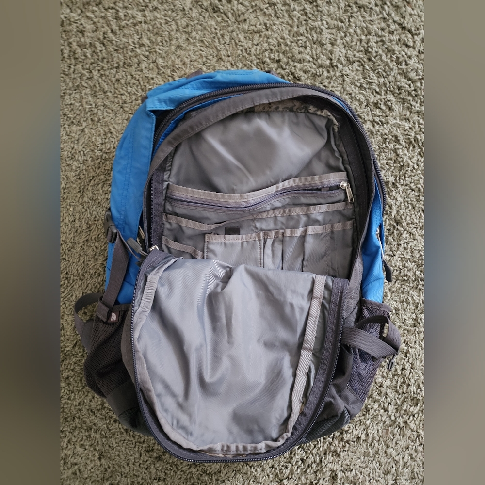 North Face Backpack - Picture 2 of 4
